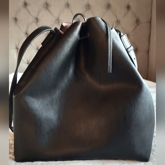 Forever 21 - Picture 3 of 5